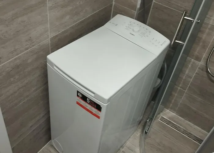 Misir In Downtown * Knin